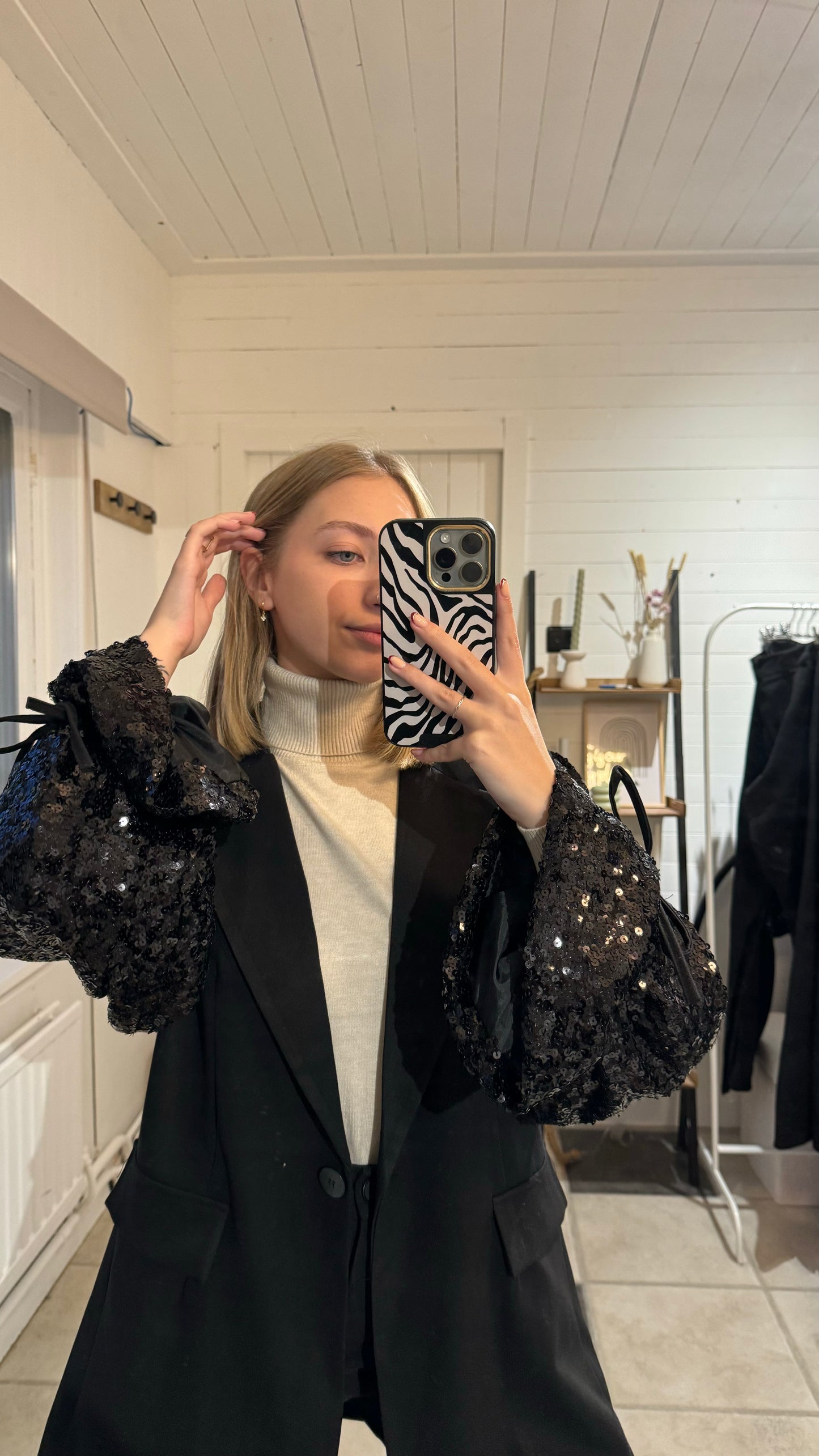 BLAZER MET GLITTER I ZWART