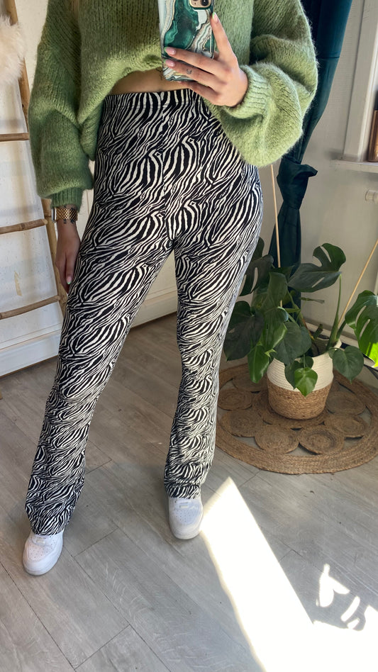 FLARED LEGGING I ZEBRA PRINT