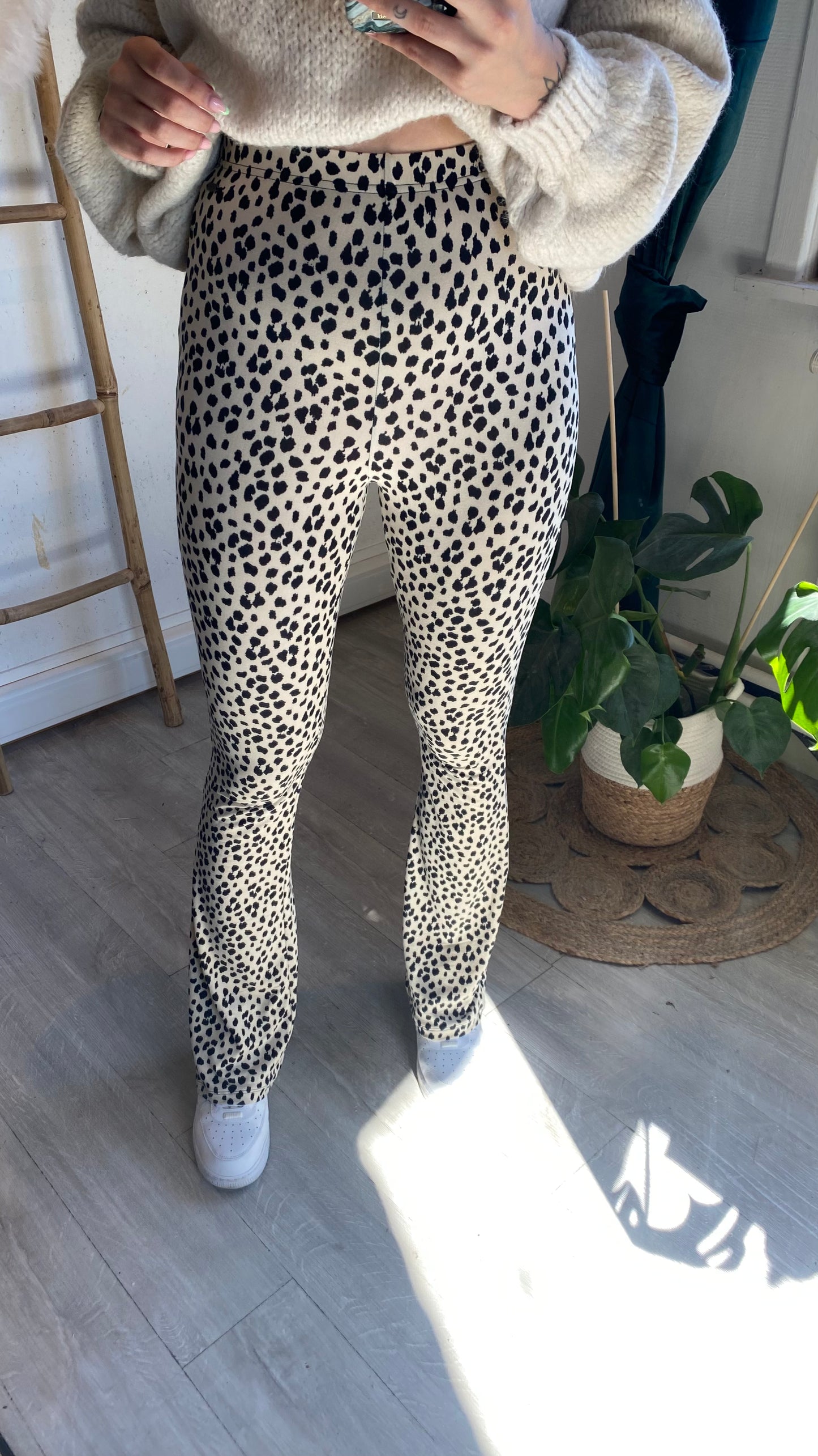 FLARED LEGGING I PANTER PRINT