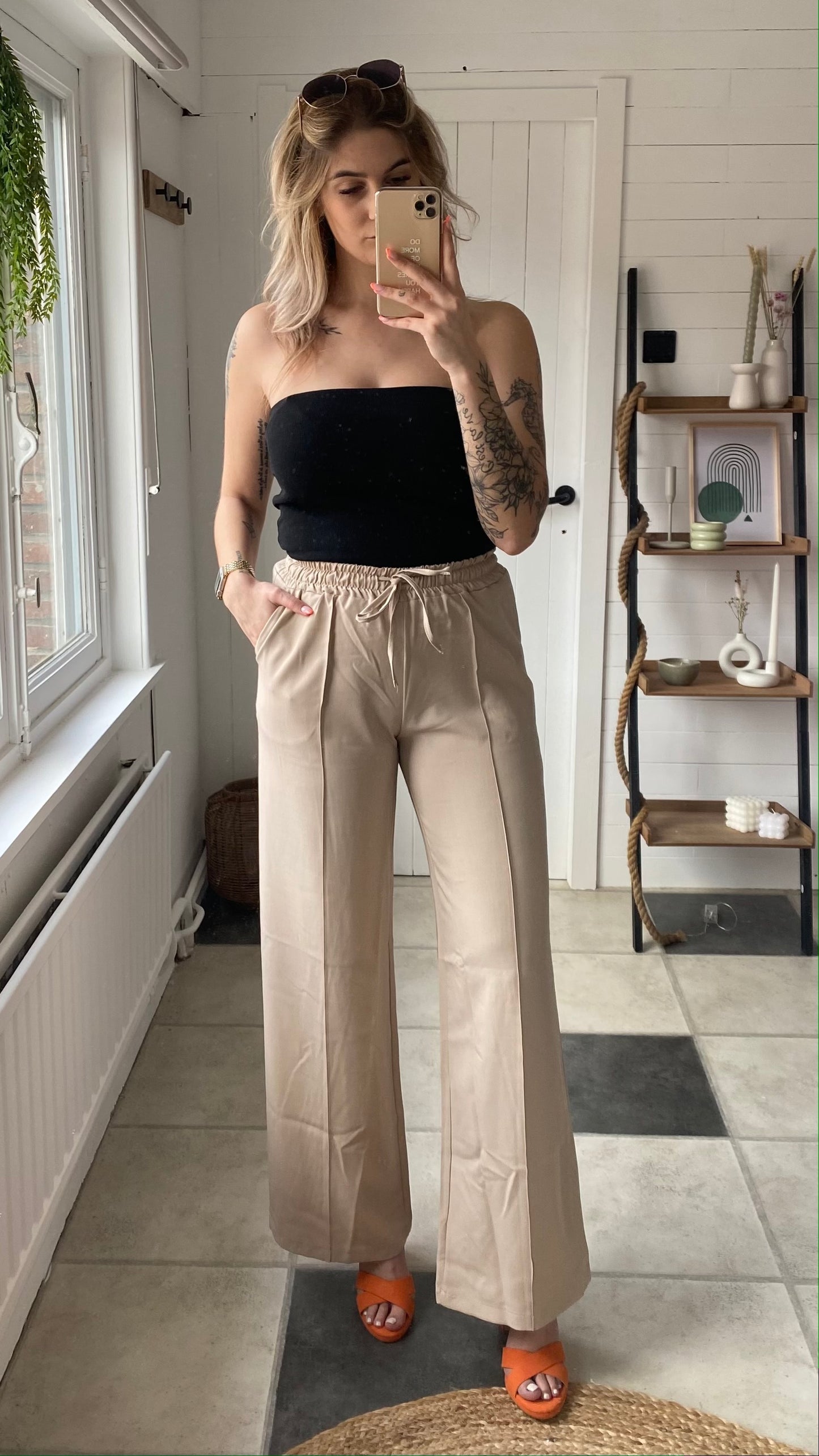 WIJDE BROEK I BEIGE