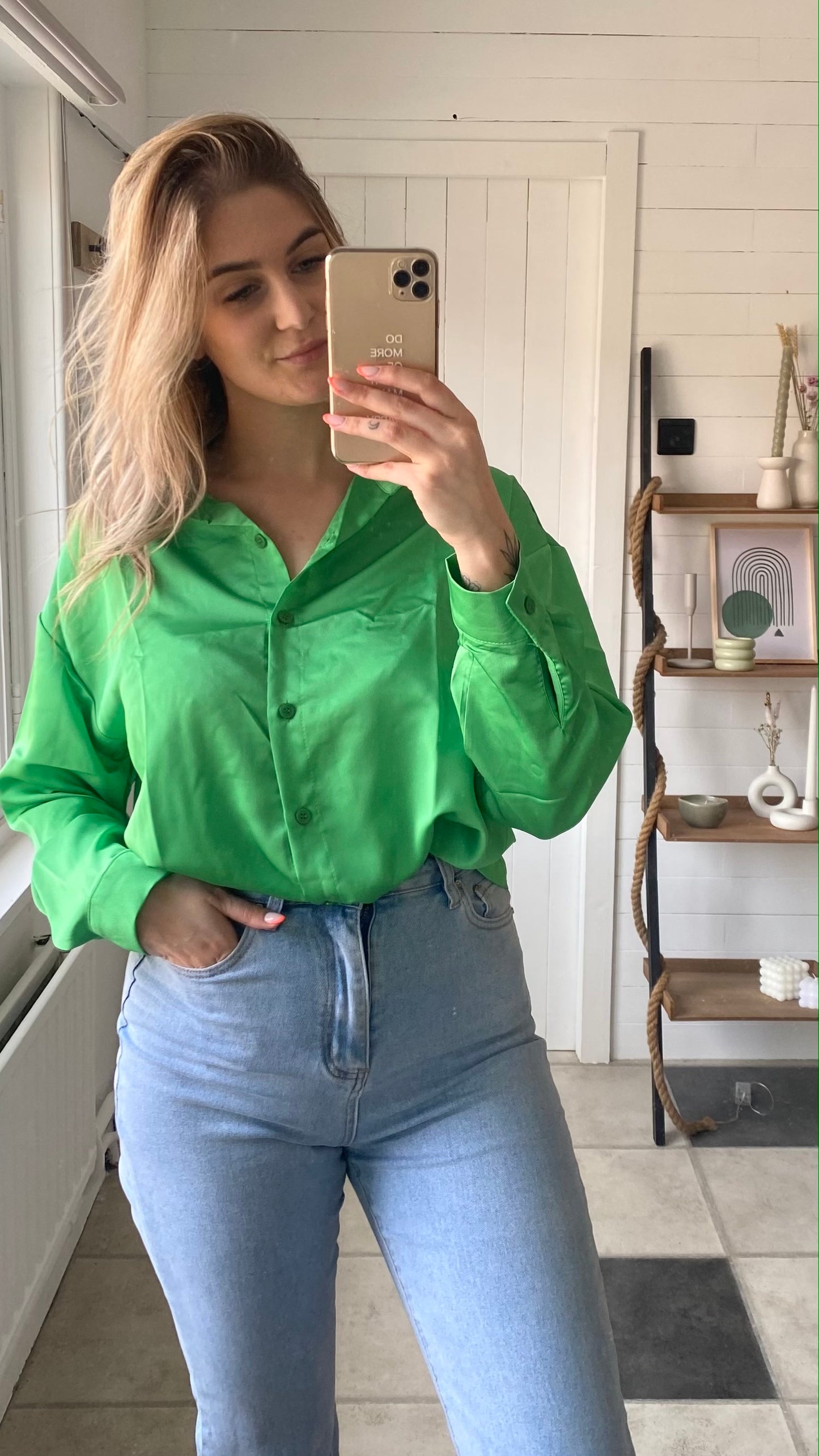 BLOUSE SATIJN I GROEN