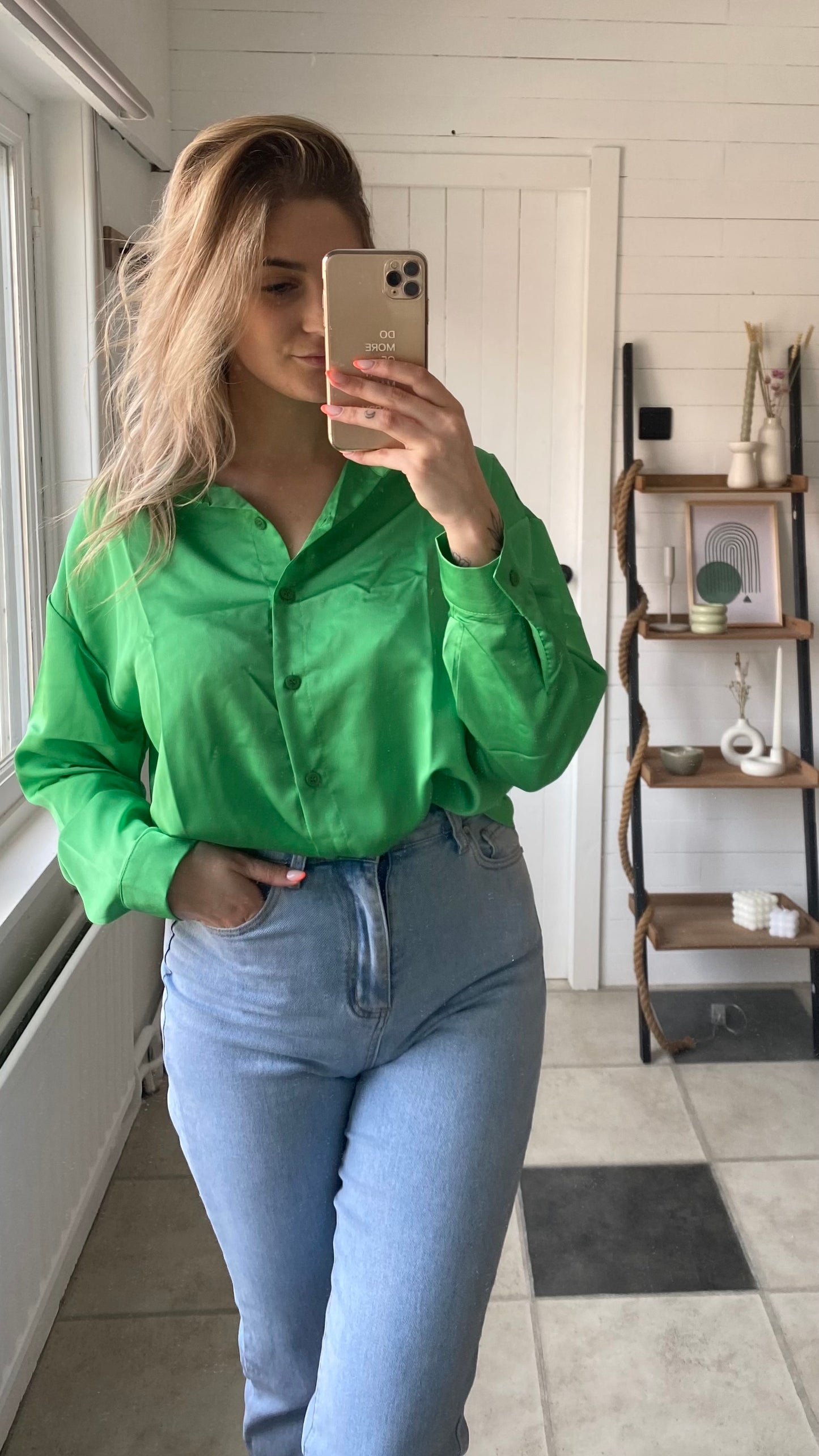 BLOUSE SATIJN I GROEN